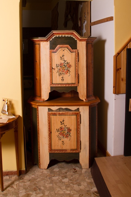 Credenza